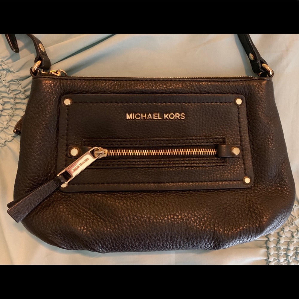 🖤Michael Kors crossbody purse🖤